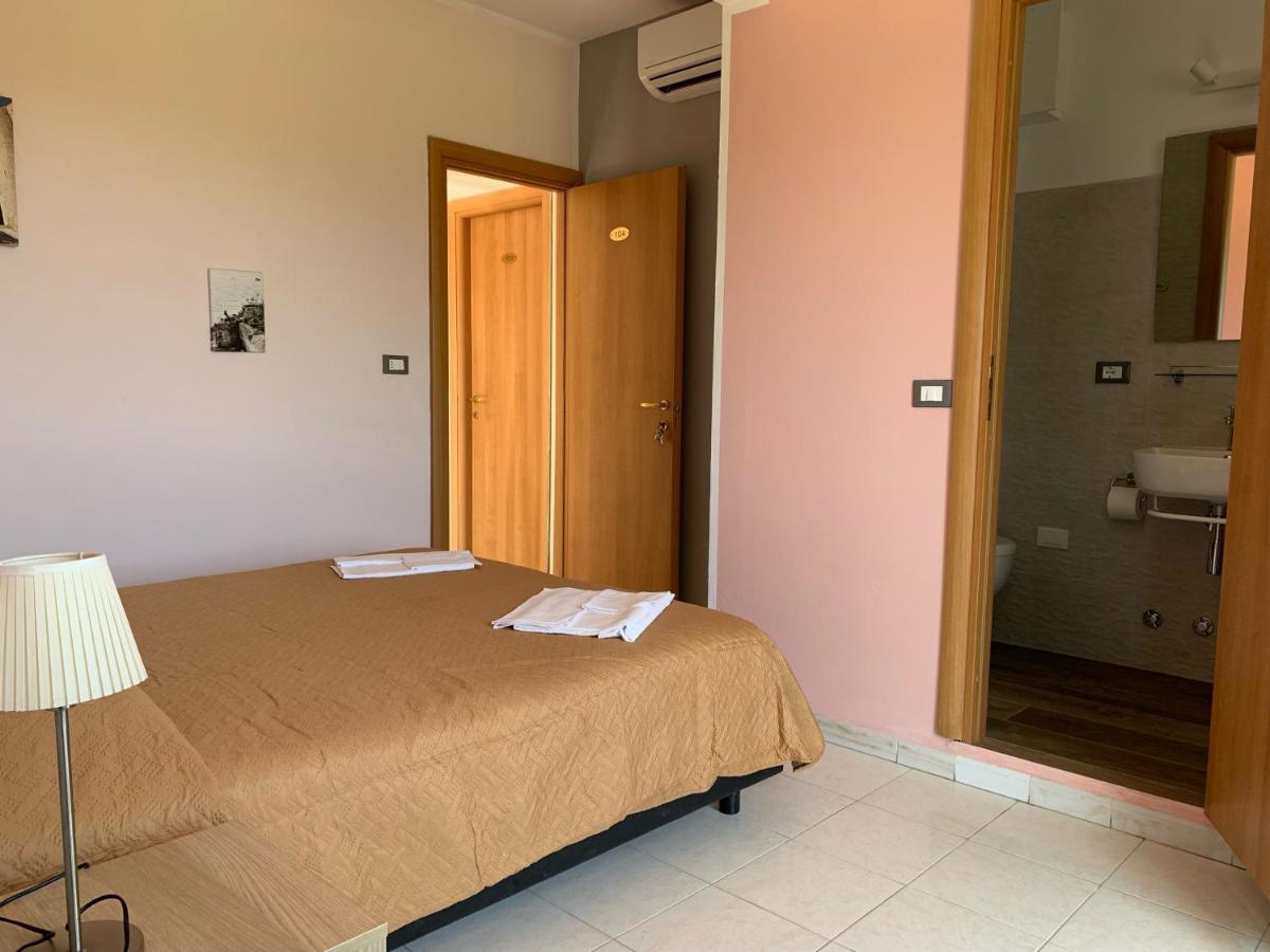 B&B Rondinelle Isla de Isla de San Domino Zewnętrze zdjęcie