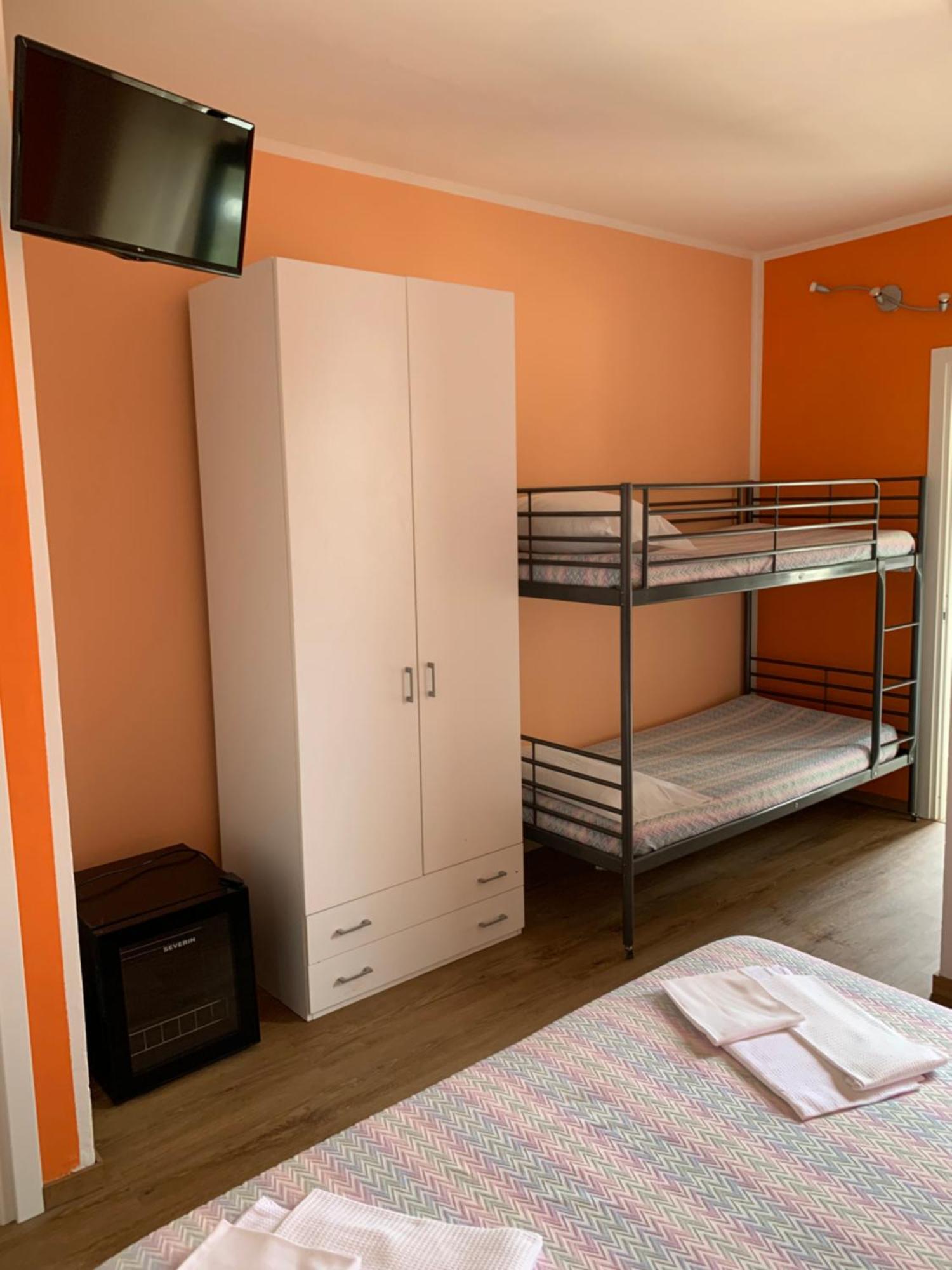 B&B Rondinelle Isla de Isla de San Domino Zewnętrze zdjęcie